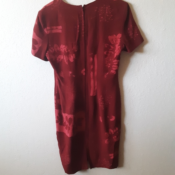 Maggy London 100% silk floral red dress - Picture 2 of 3